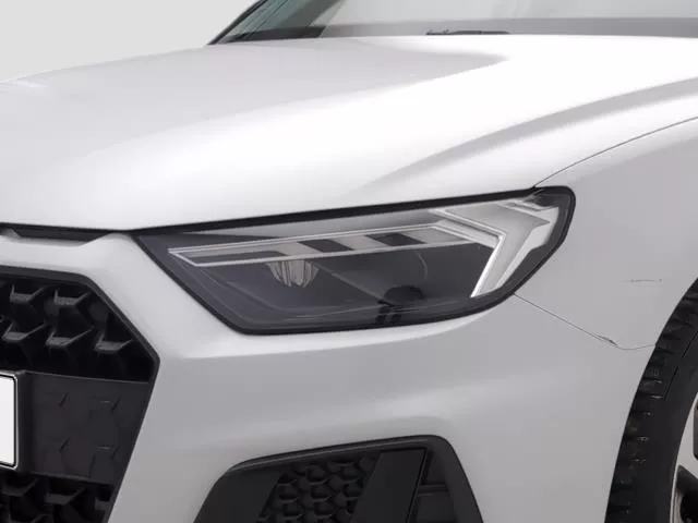 Audi A1 Adrenalin Black edition 30 TFSI 85 kW (116 CV) de segunda mano