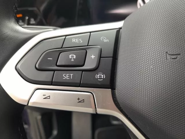 Volkswagen Golf Life 1.0 eTSI 81 kW (110 CV) DSG de segunda mano