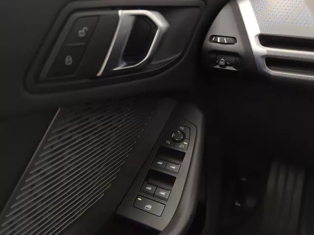 BMW Serie 1 120i 125 kW (170 CV) de segunda mano