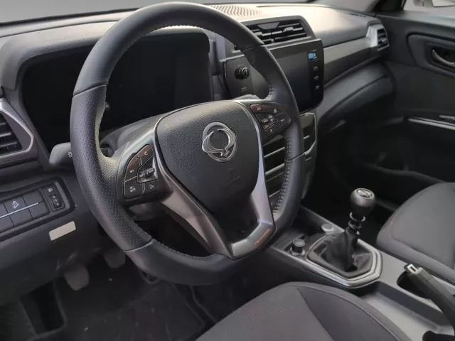 KGM Tivoli G15T LP Urban Plus 99 kW (135 CV) de segunda mano
