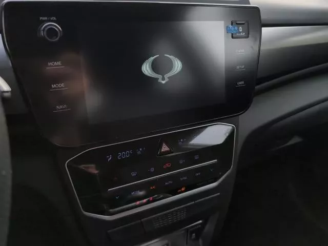 KGM Tivoli G15T LP Urban Plus 99 kW (135 CV) de segunda mano