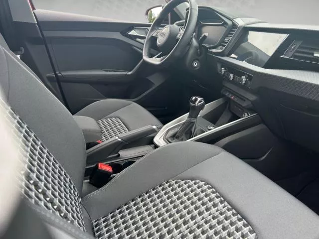 Audi A1 Adrenalin Black edition 30 TFSI 85 kW (116 CV) de segunda mano