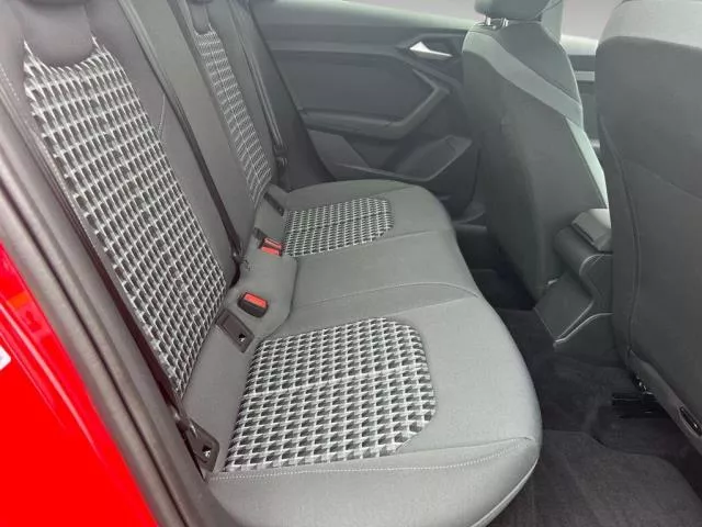 Audi A1 Adrenalin Black edition 30 TFSI 85 kW (116 CV) de segunda mano