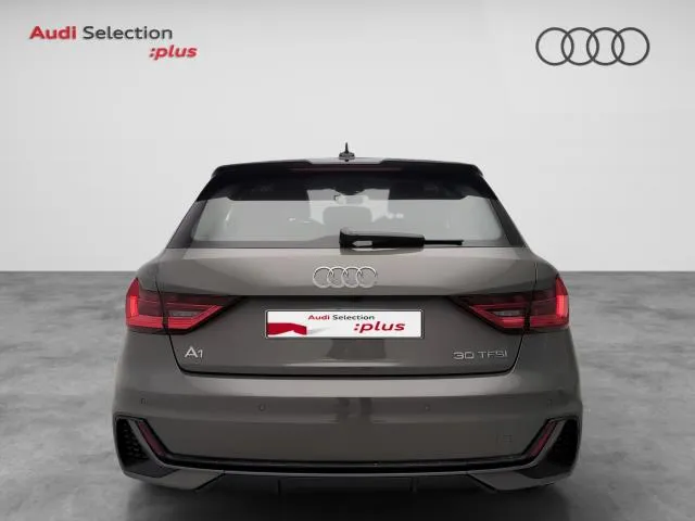 Audi A1 Adrenalin edition 30 TFSI 85 kW (116 CV) S tronic de segunda mano