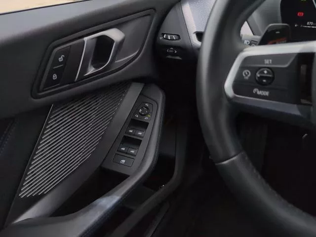 BMW Serie 1 120i 125 kW (170 CV) de segunda mano