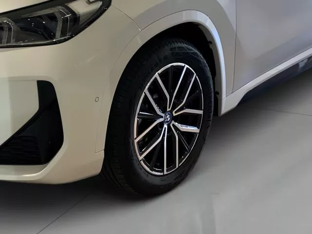 BMW iX1 xDrive30 230 kW (313 CV) de segunda mano