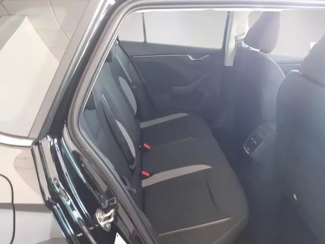 Skoda Kamiq 1.0 TSI Selection DSG 85 kW (115 CV) de segunda mano