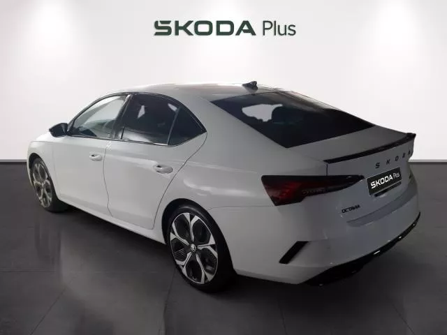 Skoda Octavia 2.0 TSI RS DSG 195 kW (265 CV) de segunda mano