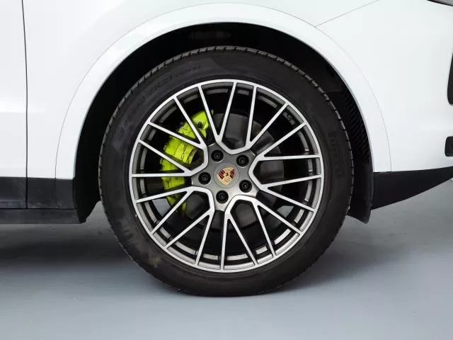 Porsche Cayenne E-Hybrid Platinum Edition 340 kW (462 CV) de segunda mano