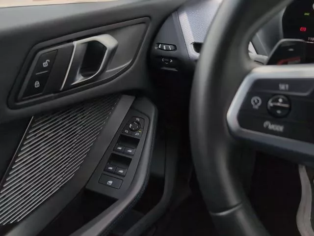 BMW Serie 1 120i 125 kW (170 CV) de segunda mano