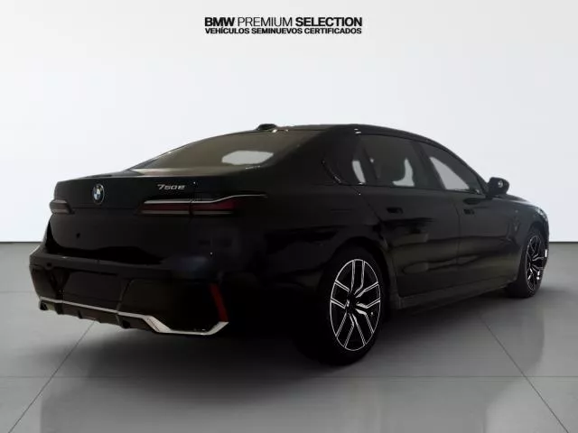 BMW Serie 7 750e xDrive 360 kW (489 CV) de segunda mano