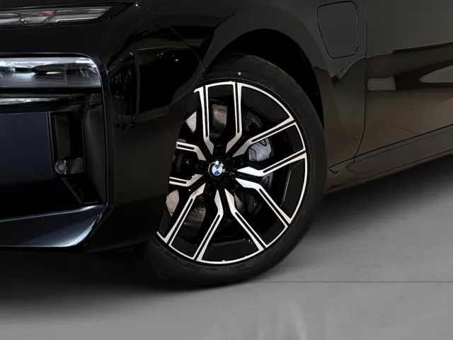 BMW Serie 7 750e xDrive 360 kW (489 CV) de segunda mano