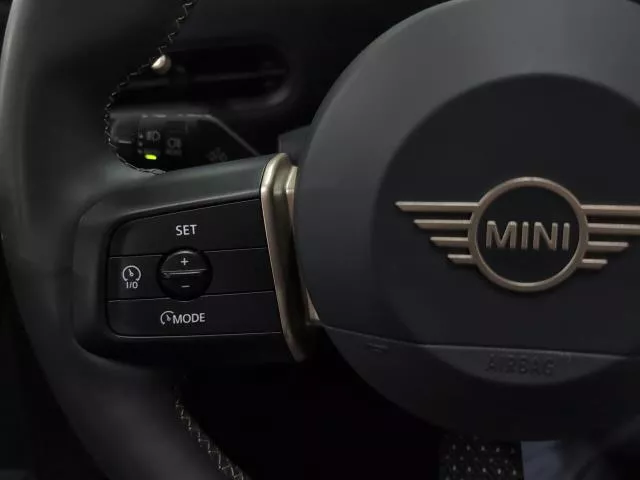 MINI Cabrio Cooper C 120 kW (163 CV) de segunda mano