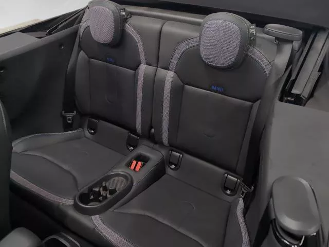 MINI Cabrio Cooper C 120 kW (163 CV) de segunda mano