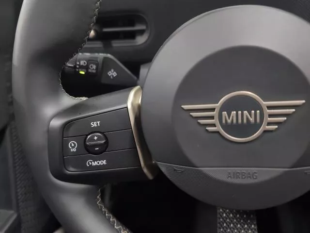 MINI Cabrio Cooper C 120 kW (163 CV) de segunda mano