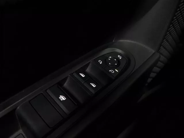 MINI Cabrio Cooper C 120 kW (163 CV) de segunda mano