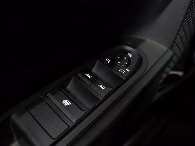 MINI Cabrio Cooper C 120 kW (163 CV) de segunda mano