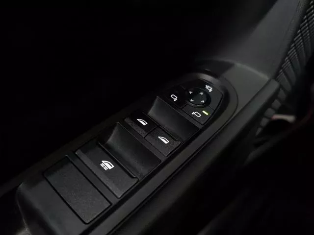 MINI Cabrio C 120 kW (163 CV) de segunda mano