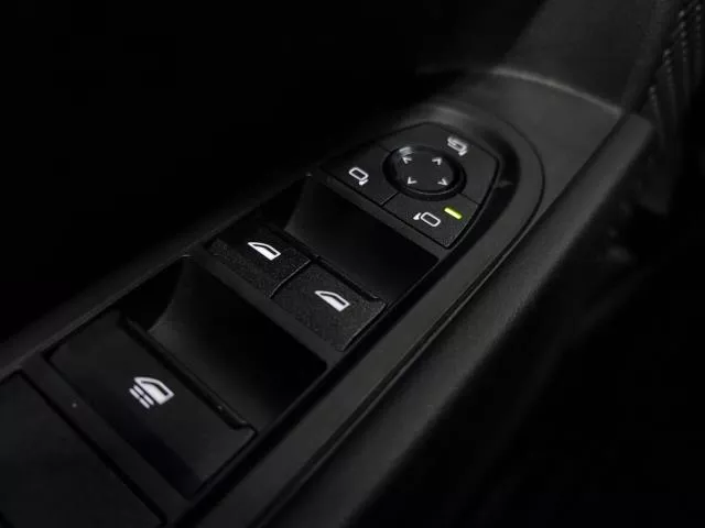 MINI Cabrio Cooper C 120 kW (163 CV) de segunda mano