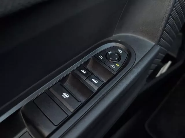 MINI Cabrio Cooper C 120 kW (163 CV) de segunda mano