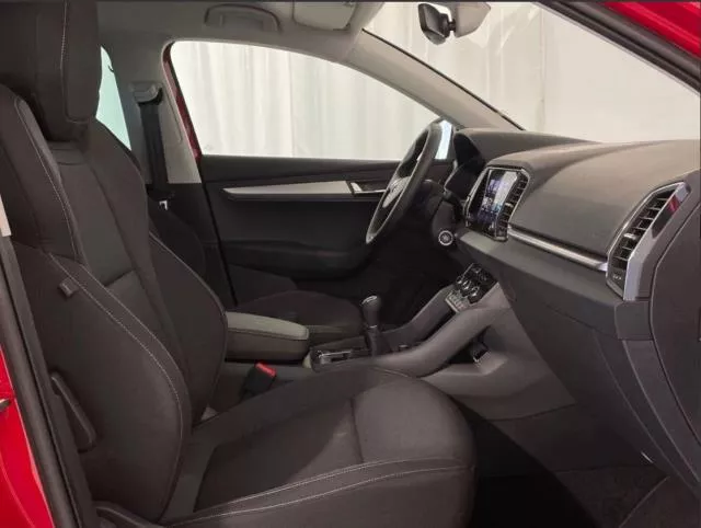 Skoda Karoq 1.5 TSI ACT Sportline 110 kW (150 CV) de segunda mano