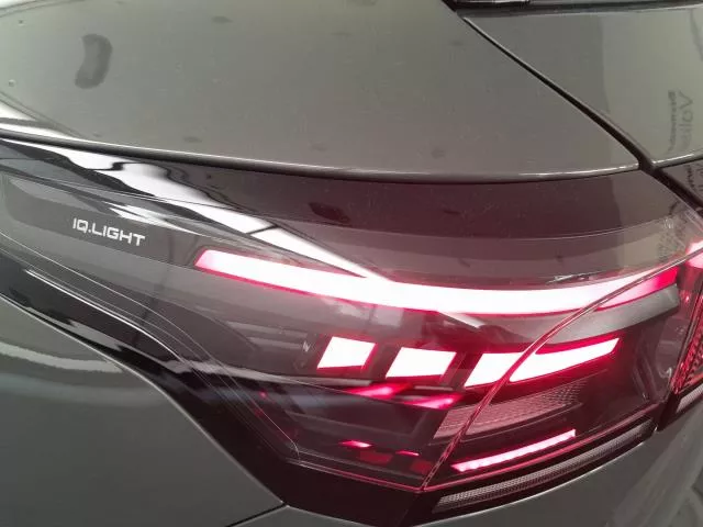 Volkswagen Tiguan Life 1.5 TSI eHybrid 150 kW (204 CV) DSG de segunda mano