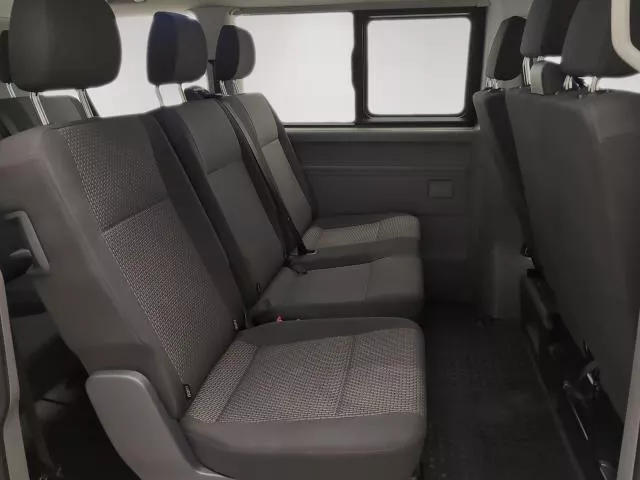 Volkswagen Caravelle Origin Batalla Corta 2.0 TDI BMT 110 kW (150 CV) DSG de segunda mano