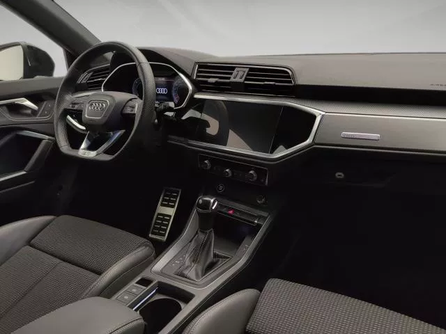 Audi Q3 Black line 35 TDI 110 kW (150 CV) S tronic de segunda mano