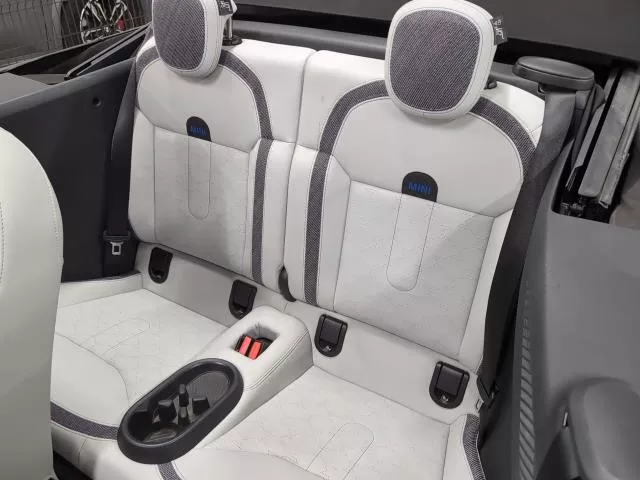 MINI Cabrio Cooper C 120 kW (163 CV) de segunda mano