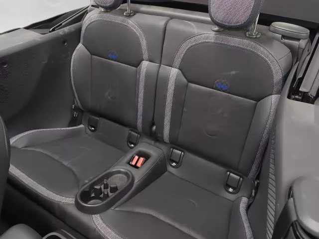 MINI Cabrio Cooper C 120 kW (163 CV) de segunda mano