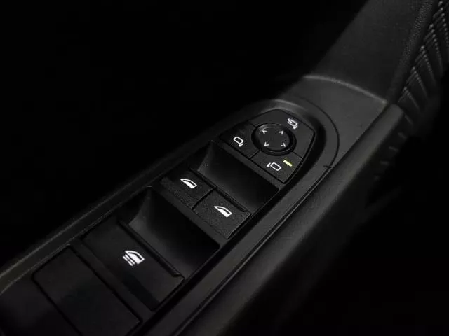 MINI Cabrio Cooper C 120 kW (163 CV) de segunda mano