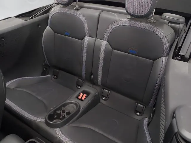 MINI Cabrio C 120 kW (163 CV) de segunda mano