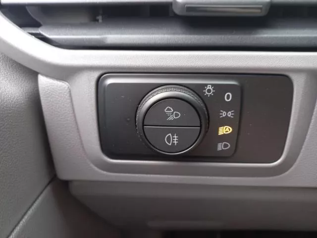 Volkswagen Transporter Mixto Plus Batalla Corta TN 2.0 TDI BMT 81 kW (110 CV) de segunda mano