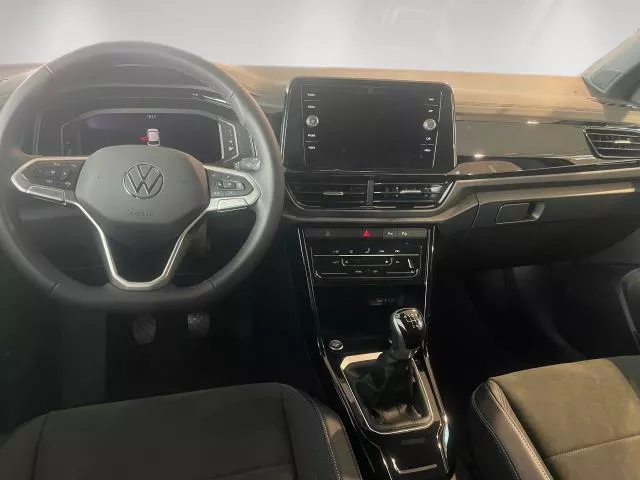 Volkswagen T-Roc Dark Line 1.0 TSI 85 kW (115 CV) de segunda mano