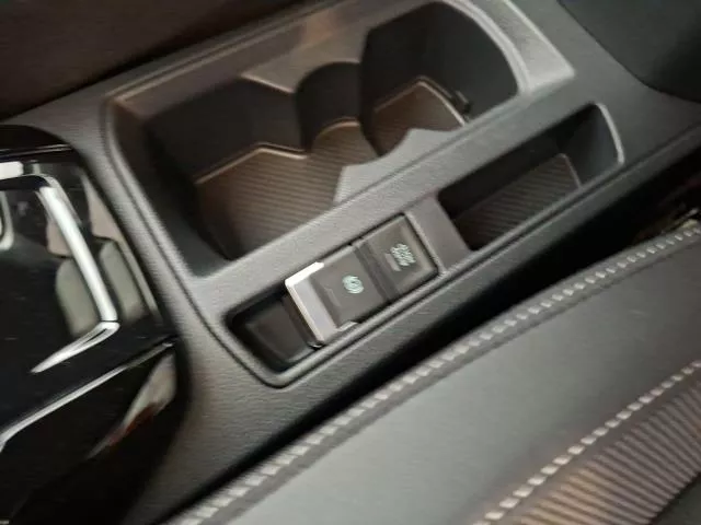 Volkswagen T-Roc Dark Line 1.0 TSI 85 kW (115 CV) de segunda mano