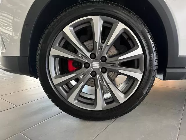 SEAT Arona 1.0 TSI S&S FR XL 85 kW (115 CV) de segunda mano