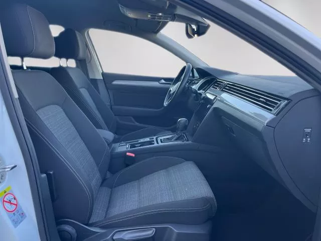 Volkswagen Passat Executive 2.0 TDI 110 kW (150 CV) DSG de segunda mano