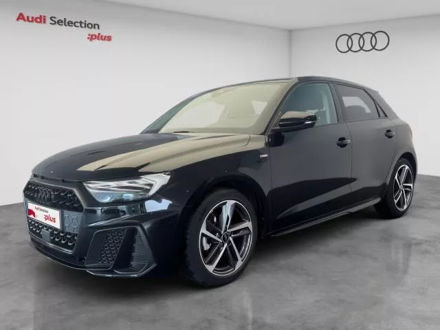 Audi A1 Adrenalin Black edition 30 TFSI 85 kW (116 CV) de segunda mano