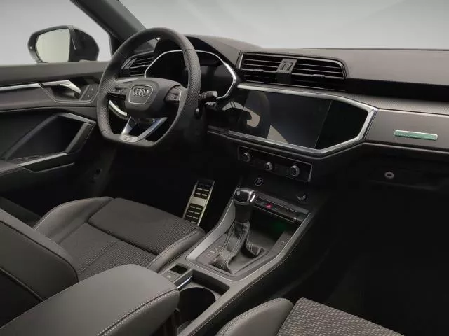 Audi Q3 Black line 35 TDI 110 kW (150 CV) S tronic de segunda mano