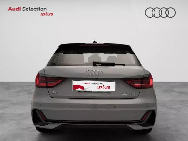 Audi A1 Adrenalin edition 30 TFSI 85 kW (116 CV) S tronic de segunda mano
