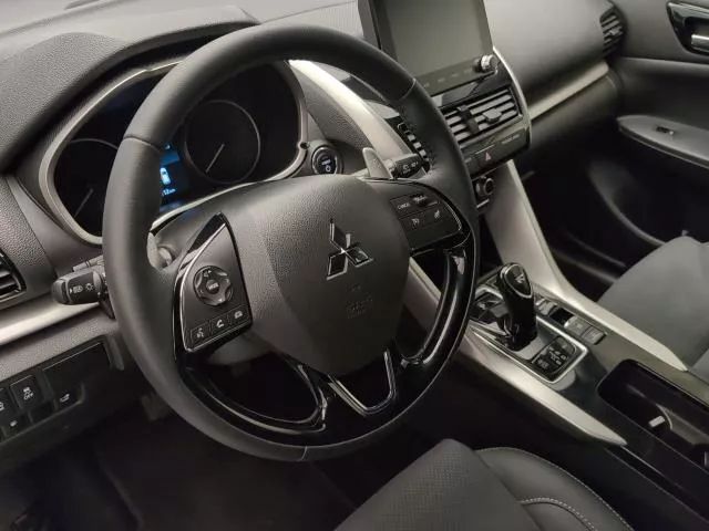 Mitsubishi Eclipse Cross 2.4 PHEV Kaiteki 4WD Auto 138 kW (188 CV) de segunda mano