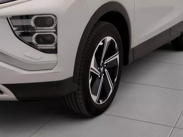 Mitsubishi Eclipse 2.4 PHEV Kaiteki 4WD Auto 138 kW (188 CV) de segunda mano