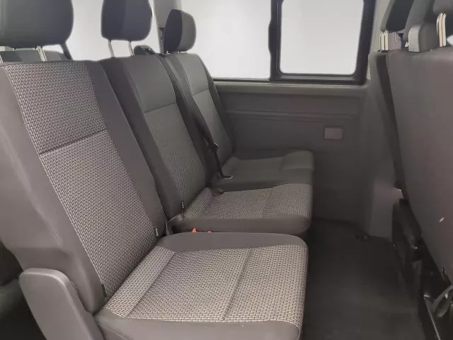 Volkswagen Caravelle Origin Batalla Corta 2.0 TDI BMT 110 kW (150 CV) DSG de segunda mano
