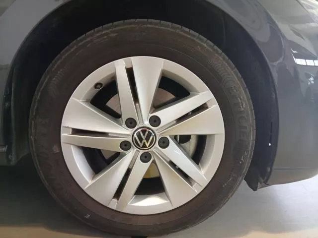 Volkswagen Golf Life 2.0 TDI 85 kW (115 CV) DSG de segunda mano