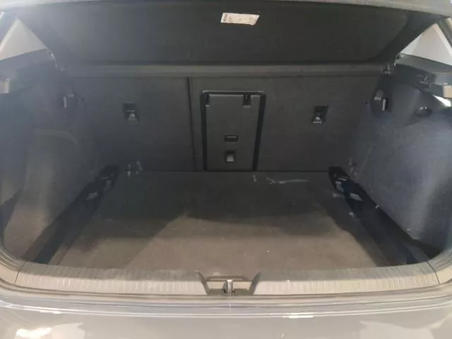 Volkswagen Golf Life 2.0 TDI 85 kW (115 CV) DSG de segunda mano