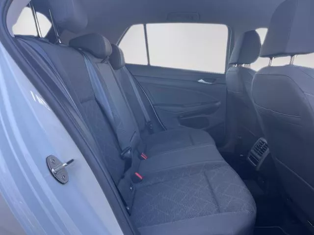 Volkswagen Golf Life 1.0 eTSI 81 kW (110 CV) DSG de segunda mano