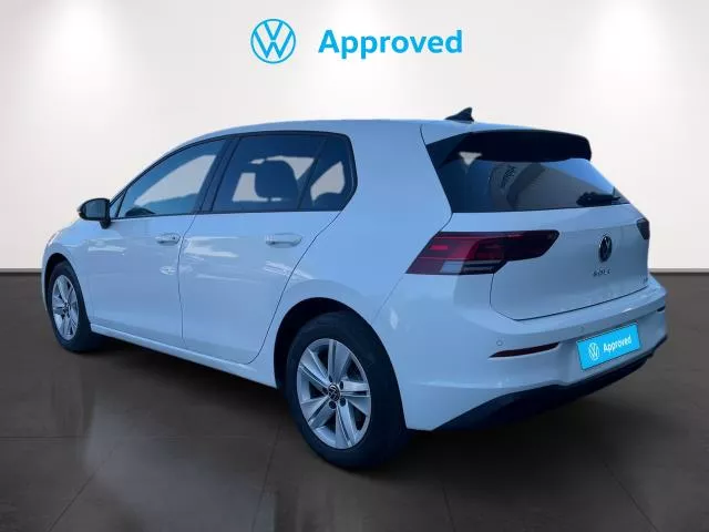 Volkswagen Golf Life 1.0 eTSI 81 kW (110 CV) DSG de segunda mano