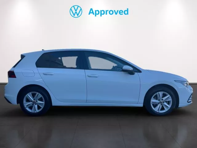 Volkswagen Golf Life 1.0 eTSI 81 kW (110 CV) DSG de segunda mano