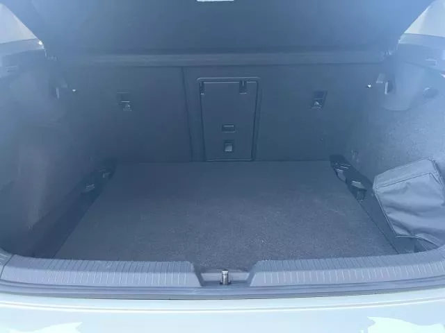 Volkswagen Golf Life 1.0 eTSI 81 kW (110 CV) DSG de segunda mano