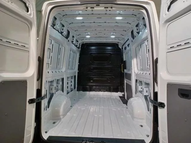 Volkswagen Crafter Batalla Media TN 2.0 TDI L3H2 103 kW (140 CV) 3.500 de segunda mano